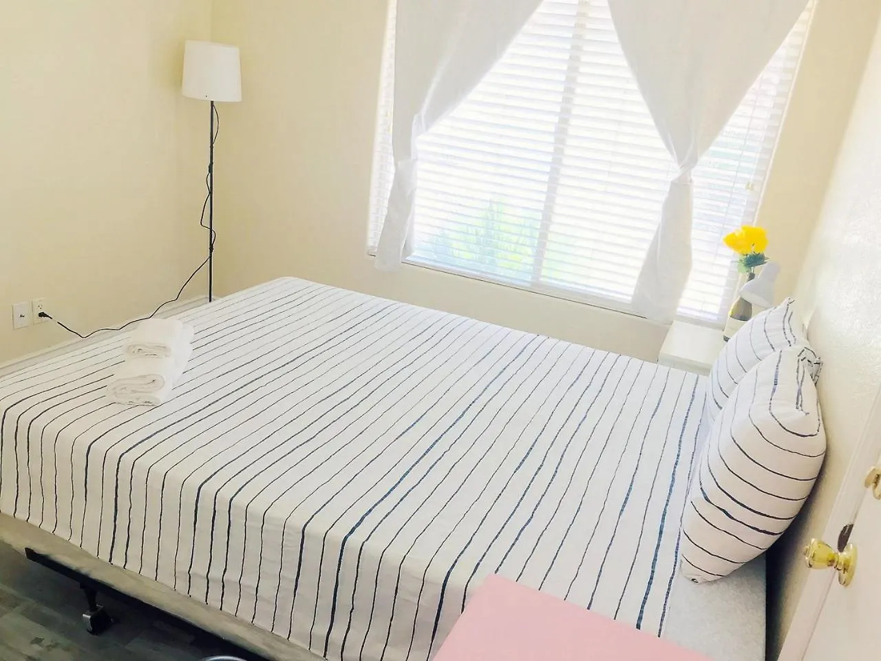 Comfortable Big Bedroom In The House For Rent-03 لاس فيغاس منزل للإقامة